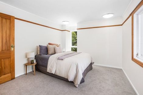 Photo of property in 102a Miromiro Road, Normandale, Lower Hutt, 5010