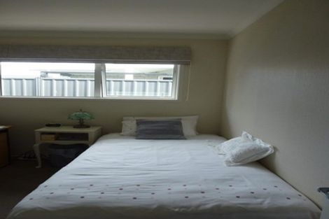 Photo of property in 33 Whakatomo Place, Havelock North, 4130