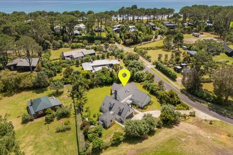 Photo of property in 753 Matarangi Drive, Matarangi, Whitianga, 3592