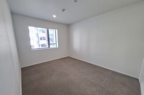 Photo of property in 102/2a Matatiki Street, Northcote, Auckland, 0627
