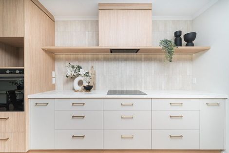 Photo of property in 4b Ayr Place, Hokowhitu, Palmerston North, 4410