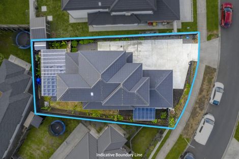 Photo of property in 76 Twin Parks Rise, Papakura, 2110