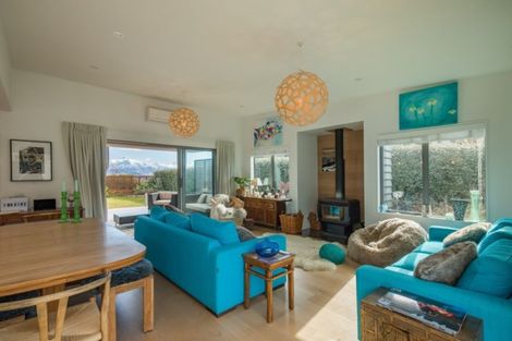 Photo of property in 7 Urquhart Place, Wanaka, 9305