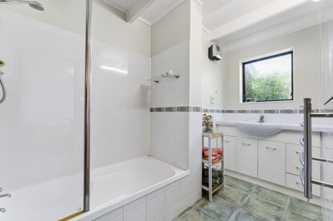 Photo of property in 251 Waitaha Road, Welcome Bay, Tauranga, 3112