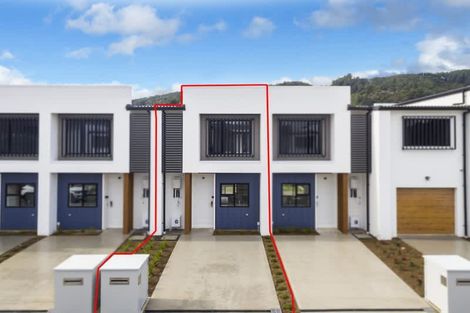 Photo of property in 7 Josland Lane, Wallaceville, Upper Hutt, 5018