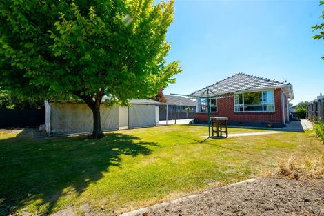 Photo of property in 32 Dunstan Crescent, Hornby, Christchurch, 8042