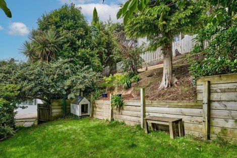 Photo of property in 72 Paremata Road, Paremata, Porirua, 5024