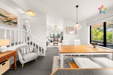 Photo of property in 18 Jasmine Grove, Maungaraki, Lower Hutt, 5010