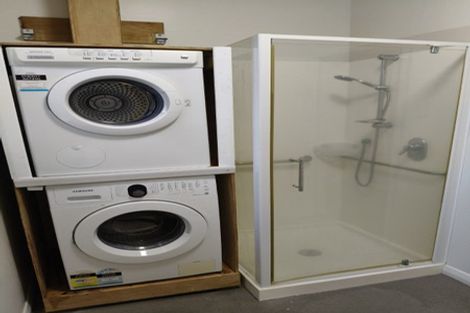 Photo of property in 10a Tama Street, Alicetown, Lower Hutt, 5010