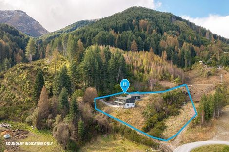 Photo of property in 32 Closeburn Road, Closeburn, Queenstown, 9371