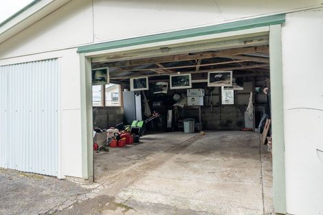 Photo of property in 1 Domain Road, Kawakawa, 0210