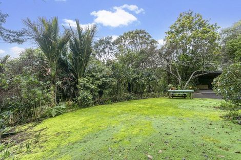 Photo of property in 13 Bush Road, Waiatarua, Auckland, 0604