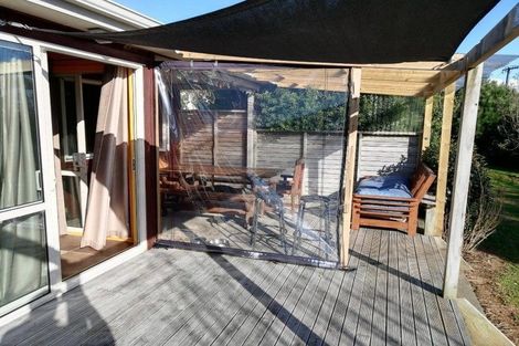 Photo of property in 19 Cumming Street, Okato, 4335