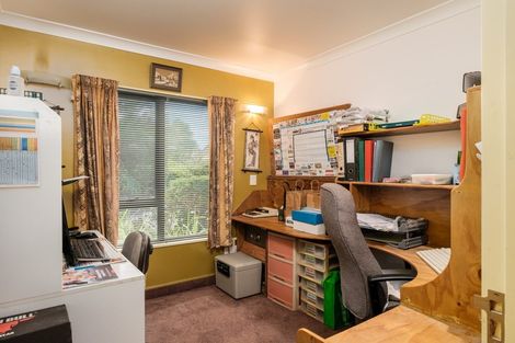Photo of property in 5 Coulston Place, Riverdale, Gisborne, 4010