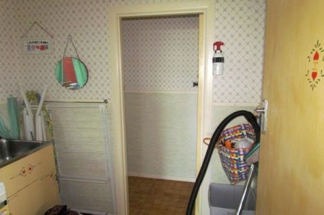 Photo of property in 41 Seaview Road, Glenfield, Auckland, 0629