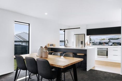 Photo of property in 71 Owhiro Avenue, Mosgiel, 9024