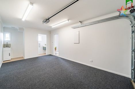 Photo of property in 360b Waiwhetu Road, Fairfield, Lower Hutt, 5011