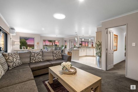 Photo of property in 8 Siemonek Rise, Bethlehem, Tauranga, 3110