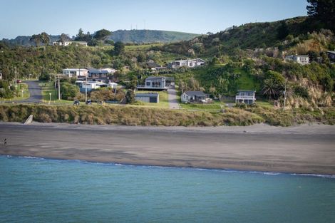 Photo of property in 115 Riria Kereopa Memorial Drive, Raglan, 3297