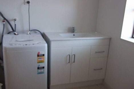 Photo of property in 153 Forrest Hill Road, Forrest Hill, Auckland, 0620