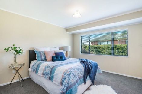 Photo of property in 1 Halcione Close, Flagstaff, Hamilton, 3210