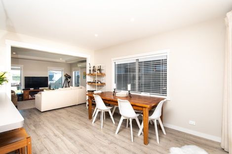Photo of property in 12 Ruakituri Place, Te Awa, Napier, 4110