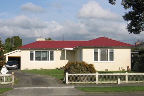 Photo of property in 138 College Street, Awapuni, Palmerston North, 4412