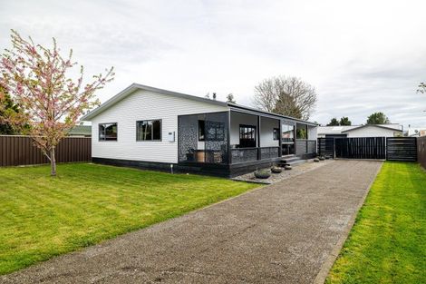 Photo of property in 79 Tyndall Street, Pahiatua, 4910