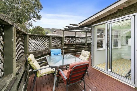 Photo of property in 85 Cambridge Terrace, Waterloo, Lower Hutt, 5011