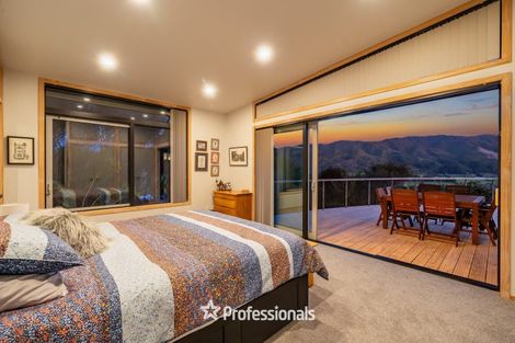 Photo of property in 12 Mount Marua Way, Timberlea, Upper Hutt, 5018