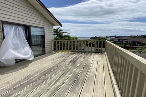 Photo of property in 5 Fielding Crescent, Farm Cove, Auckland, 2012