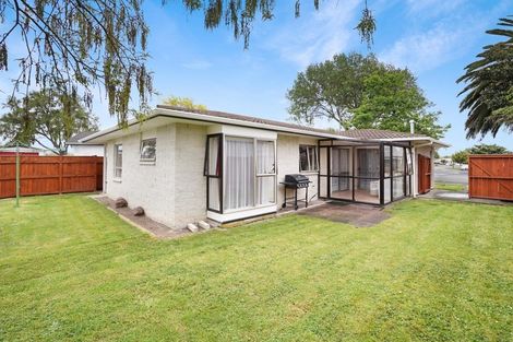 Photo of property in 185 Amberley Avenue, Highbury, Palmerston North, 4412