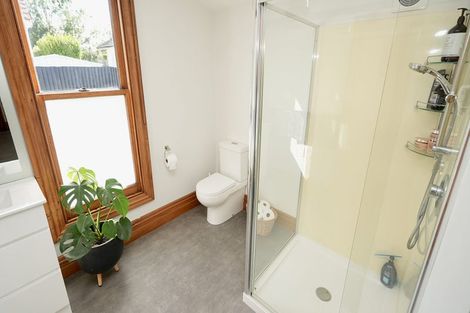 Photo of property in 73a Savage Crescent, West End, Palmerston North, 4412