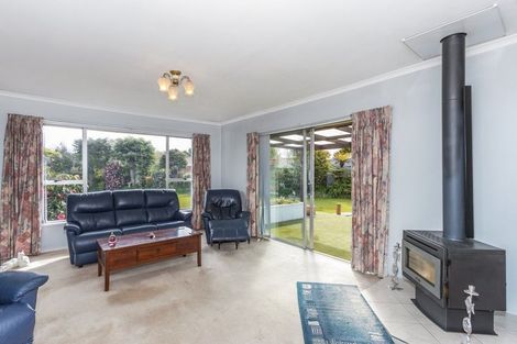 Photo of property in 80 Warren Crescent, Hillmorton, Christchurch, 8025