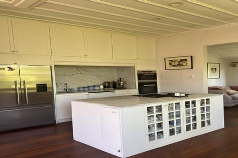 Photo of property in 104 Bassett Road, Remuera, Auckland, 1050