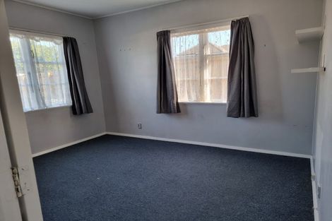 Photo of property in 9 Waiohua Road, Greenlane, Auckland, 1061