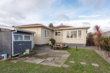 Photo of property in 43 Aotaki Street, Otaki, 5512