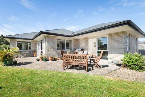 Photo of property in 15 Maniaroa Drive, Katikati, 3129