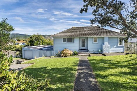 Photo of property in 13 Downes Street, Titahi Bay, Porirua, 5022