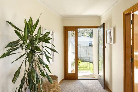 Photo of property in 4 Colquhoun Street, Glenross, Dunedin, 9011
