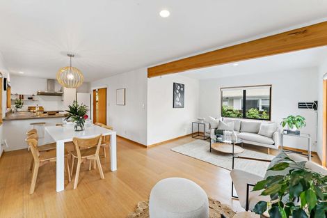 Photo of property in 23a Fairleigh Avenue, Mount Albert, Auckland, 1025