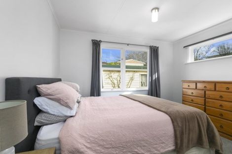 Photo of property in 19 Cherry Blossom Grove, Maungaraki, Lower Hutt, 5010