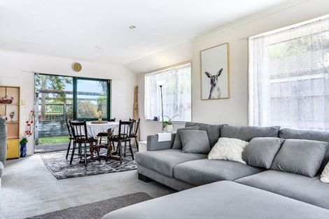 Photo of property in 23 Shannon Place, Nawton, Hamilton, 3200