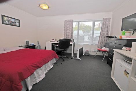 Photo of property in 99 Clyde Street, North Dunedin, Dunedin, 9016