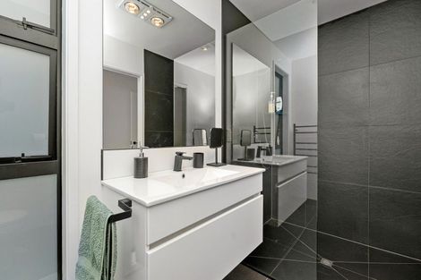 Photo of property in 9 Kristin Place, Manakau, Levin, 5573