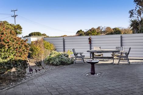 Photo of property in 20 Hira Street, Ohawe, Hawera, 4671