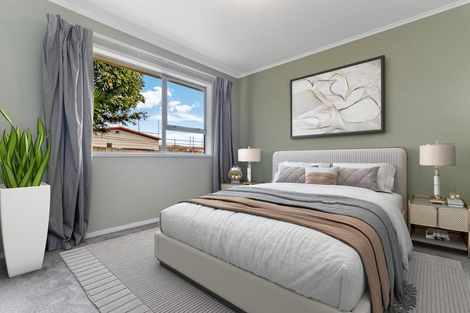 Photo of property in 1/3149 Great North Road, New Lynn, Auckland, 0600