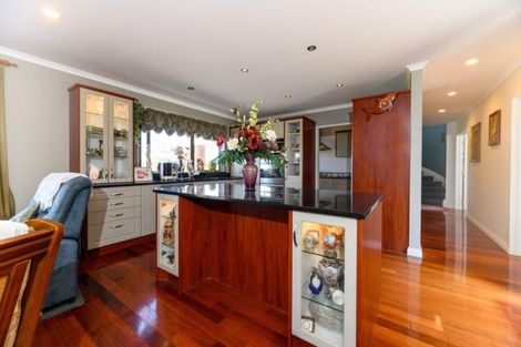 Photo of property in 260 State Highway 16, Kumeu, 0892