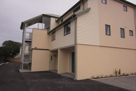 Photo of property in 5/12 London Street, Eltham, 4322