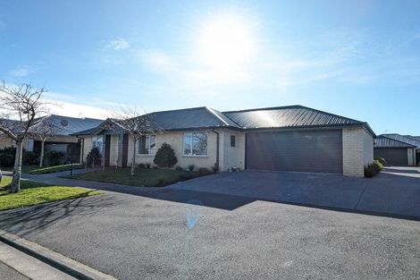 Photo of property in 6 Somerville Crescent, Aidanfield, Christchurch, 8025